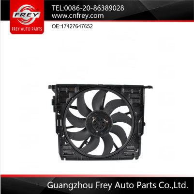 बीएमडब्ल्यू F01 F07 F10 के लिए 17427647652 इंजन कूलिंग पार्ट्स रेडिएटर फैन